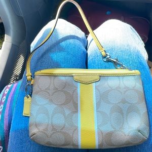 Yellow Coach Clutch